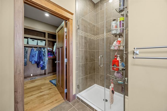 1344 Spring Ridge Ct. NE, Swisher, IA 52338