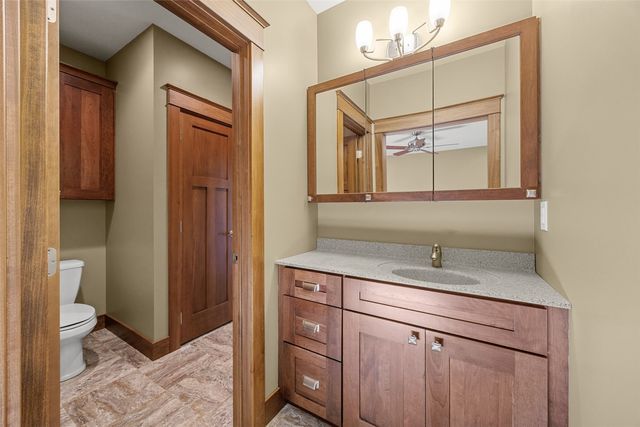 1344 Spring Ridge Ct. NE, Swisher, IA 52338