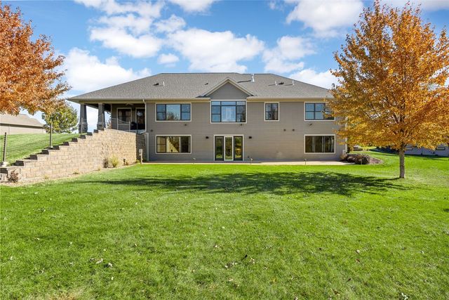 1344 Spring Ridge Ct. NE, Swisher, IA 52338