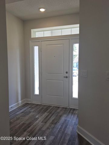 880 De Groodt Road SW, Palm Bay, FL 32908