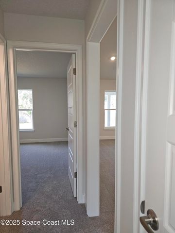 880 De Groodt Road SW, Palm Bay, FL 32908