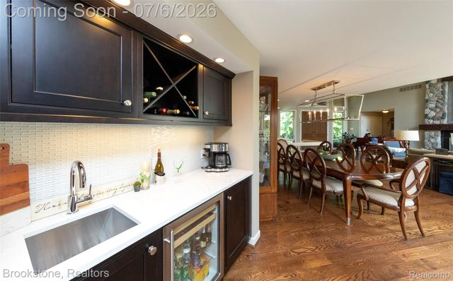 7215 DEER LAKE Court, Independence Charter Township, MI 48346