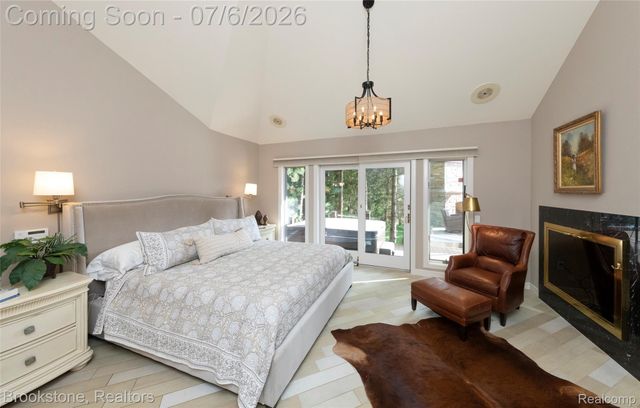 7215 DEER LAKE Court, Independence Charter Township, MI 48346