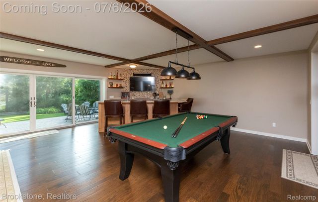 7215 DEER LAKE Court, Independence Charter Township, MI 48346