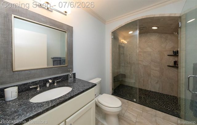 7215 DEER LAKE Court, Independence Charter Township, MI 48346