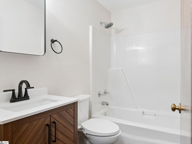 1606 Winding Way, Taylors, SC 29687
