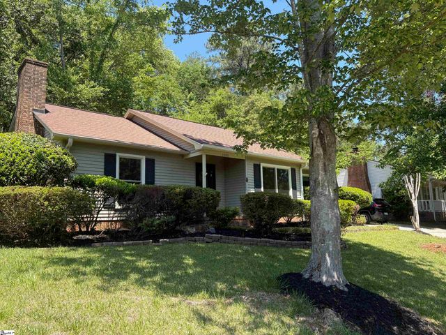 1606 Winding Way, Taylors, SC 29687