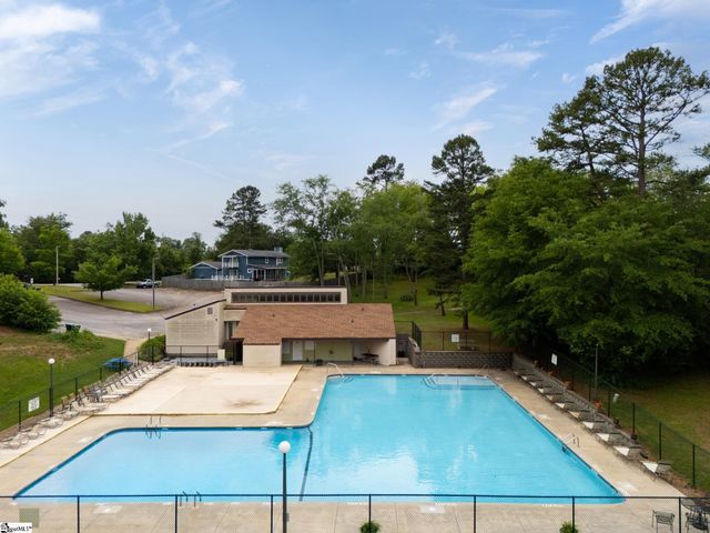 1606 Winding Way, Taylors, SC 29687