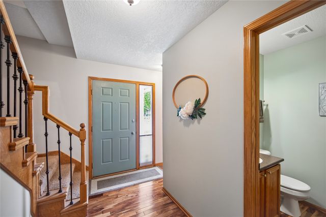 3466 Glenwood Drive, West Des Moines, IA 50265