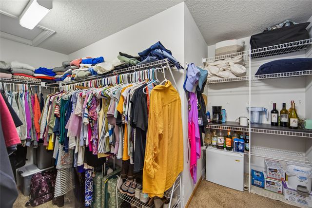 3466 Glenwood Drive, West Des Moines, IA 50265