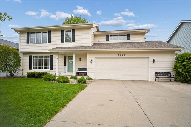 3466 Glenwood Drive, West Des Moines, IA 50265