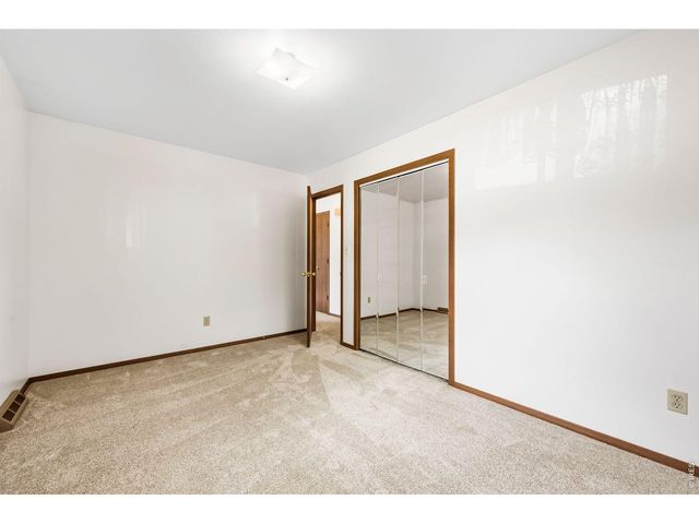 754 S Dotsero Dr, Loveland, CO 80537