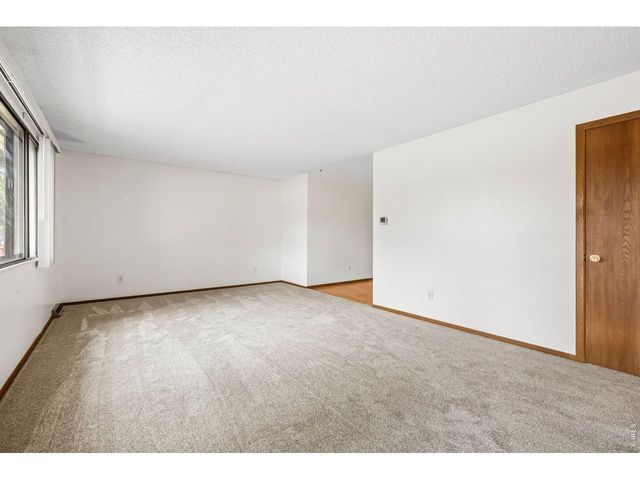 754 S Dotsero Dr, Loveland, CO 80537