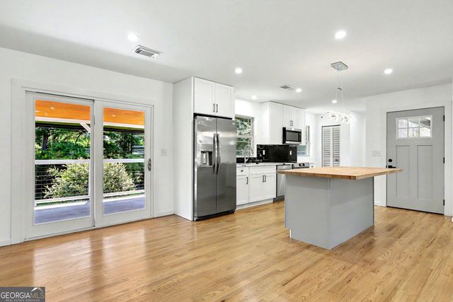 6260 Walker Road, Riverdale, GA 30296