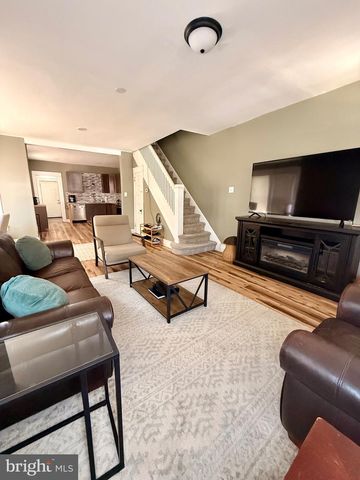33 S STERLEY ST, Reading, PA 19607