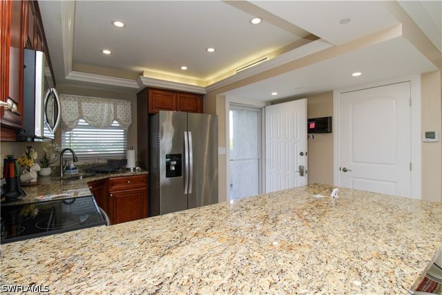 190 Pebble Beach BLVD 502, Naples, FL 34113