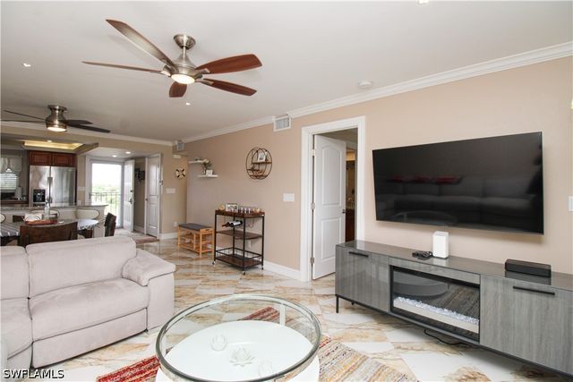 190 Pebble Beach BLVD 502, Naples, FL 34113