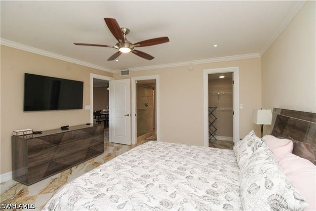 190 Pebble Beach BLVD 502, Naples, FL 34113