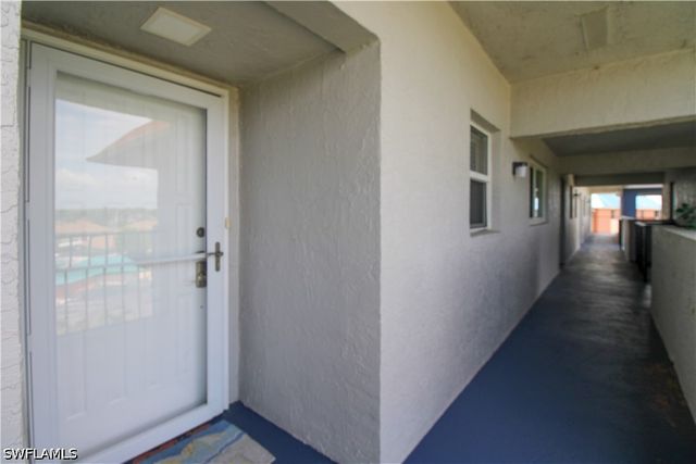 190 Pebble Beach BLVD 502, Naples, FL 34113
