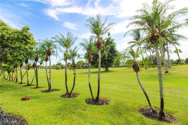 190 Pebble Beach BLVD 502, Naples, FL 34113
