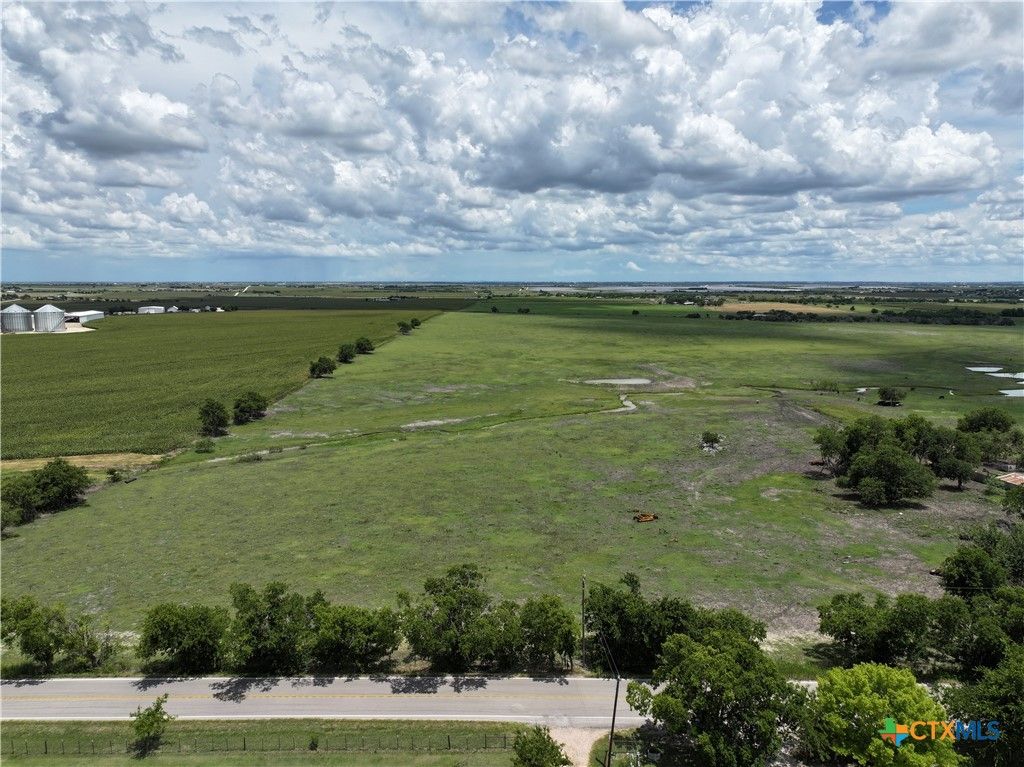 20681 Cameron Road, Coupland, TX 78615