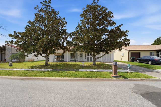 10725 WILLIAM TELL DRIVE, Orlando, FL 32821