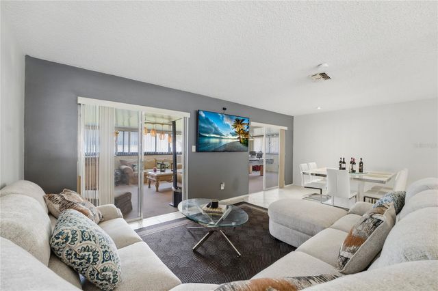 10725 WILLIAM TELL DRIVE, Orlando, FL 32821