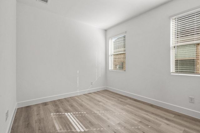 3504 Cloverleaf Lane, Sherman, TX 75092