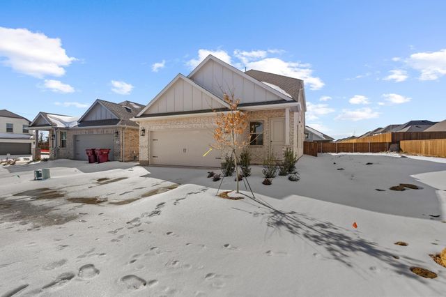 3504 Cloverleaf Lane, Sherman, TX 75092