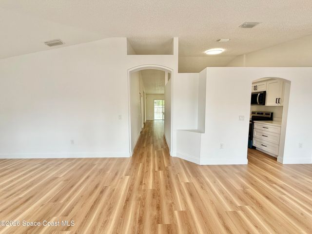 1328 Mandys Court, Melbourne, FL 32934