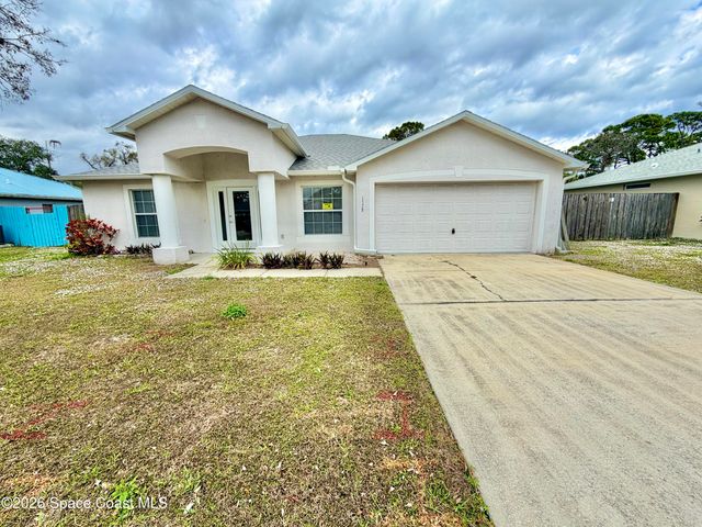 1328 Mandys Court, Melbourne, FL 32934