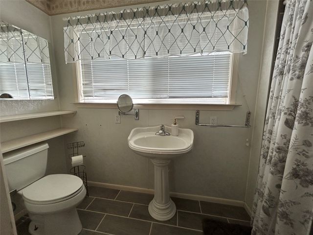 13 Rim Rock, Goldthwaite, TX 76844