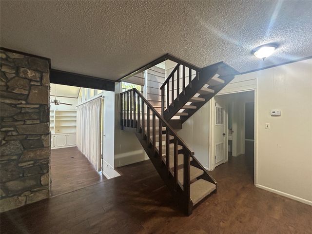 13 Rim Rock, Goldthwaite, TX 76844