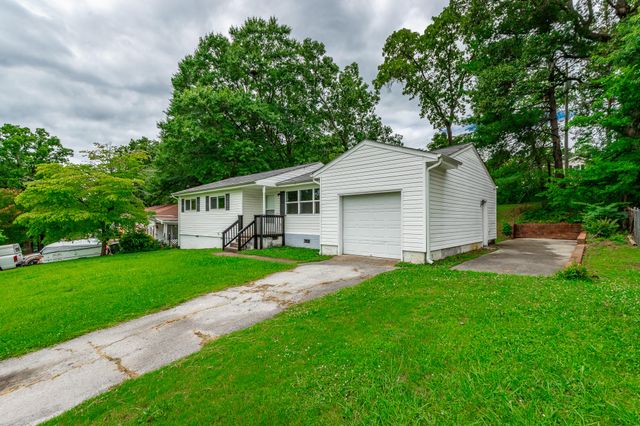 1223 Cranbrook Drive, Hixson, TN 37343