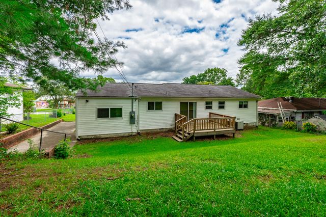1223 Cranbrook Drive, Hixson, TN 37343