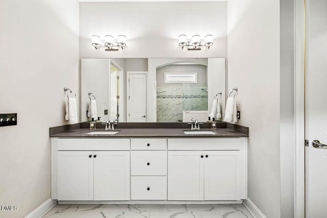 93 Abercorn Circle, Chapel Hill, NC 27516