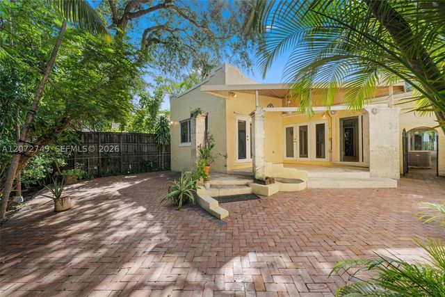 2521 Inagua Ave, Miami, FL 33133