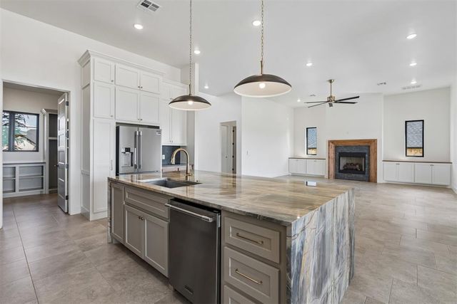 2219 WinterCreek Boulevard, Blanchard, OK 73010