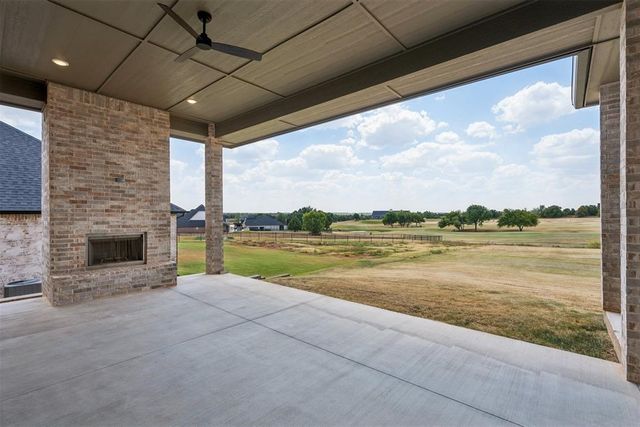 2219 WinterCreek Boulevard, Blanchard, OK 73010