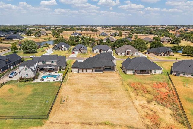 2219 WinterCreek Boulevard, Blanchard, OK 73010