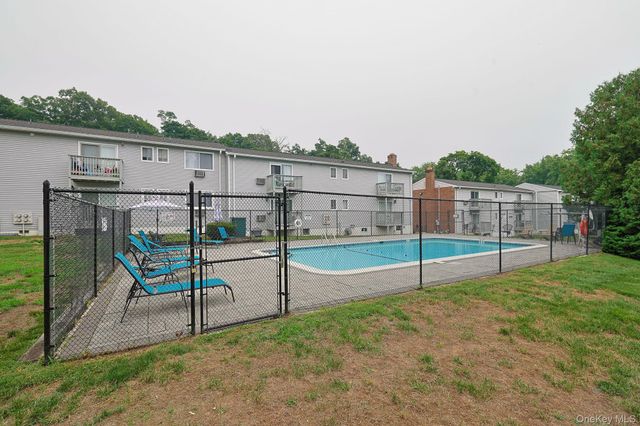 2740 South Road G14, Poughkeepsie, NY 12601