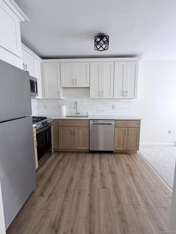 2740 South Road G14, Poughkeepsie, NY 12601