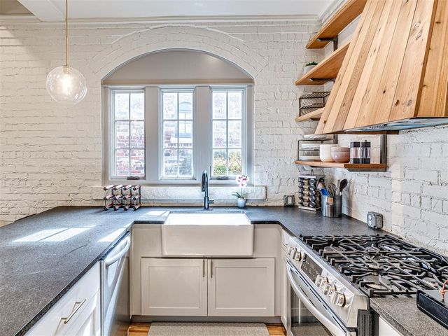 41 Redbud Street C, Carlton Landing, OK 74432