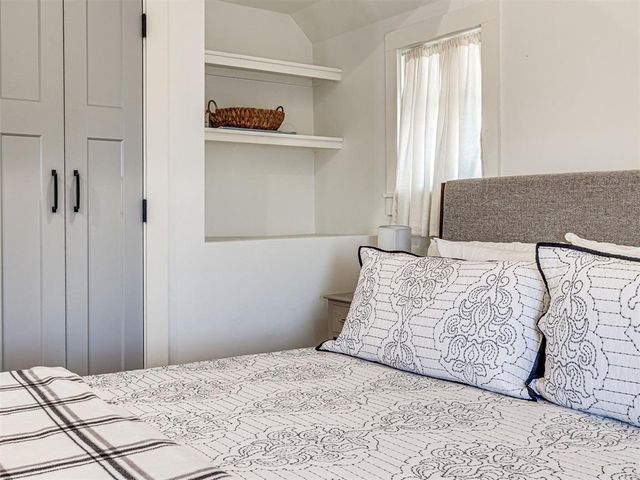 41 Redbud Street C, Carlton Landing, OK 74432