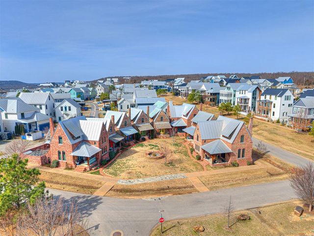 41 Redbud Street C, Carlton Landing, OK 74432