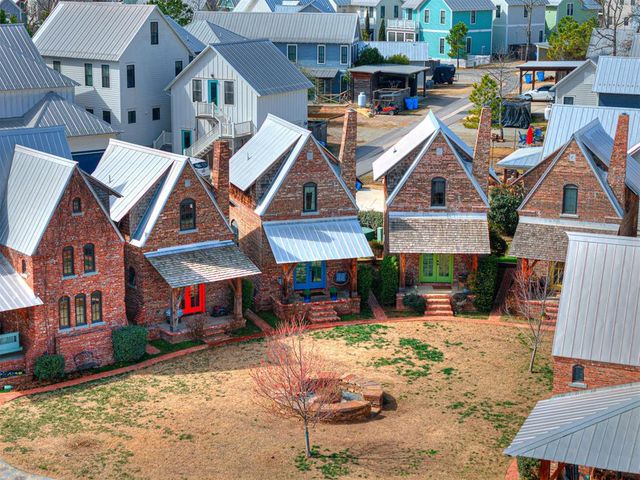 41 Redbud Street C, Carlton Landing, OK 74432