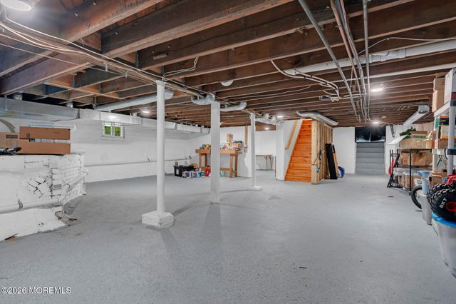 115 Grassmere Avenue N, Interlaken, NJ 07712