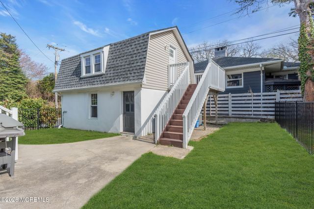 115 Grassmere Avenue N, Interlaken, NJ 07712