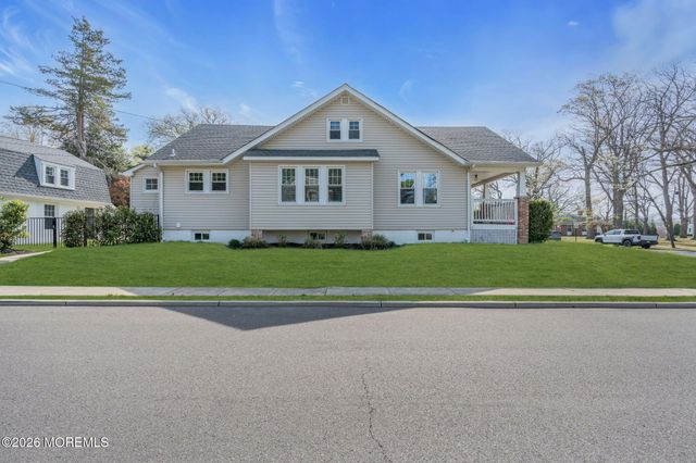 115 Grassmere Avenue N, Interlaken, NJ 07712