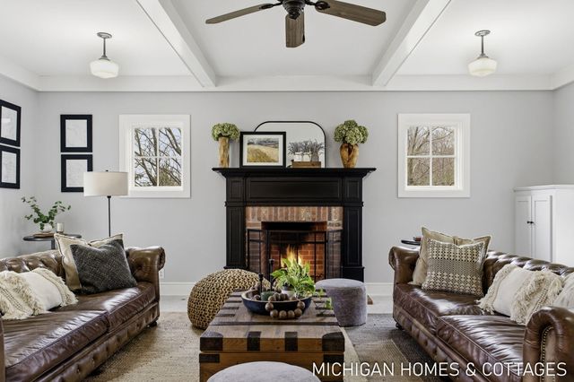5484 Lakeshore Avenue, Port Sheldon Twp, MI 49424
